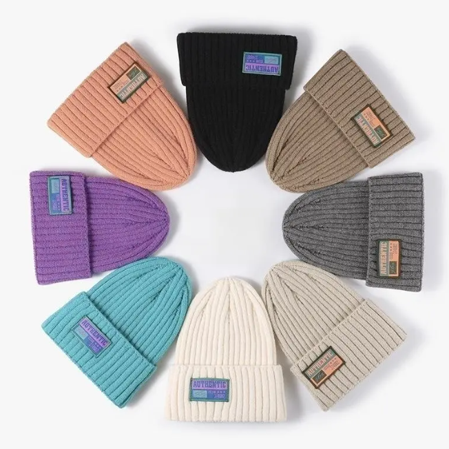 מאָדע-וואָלן-הוט